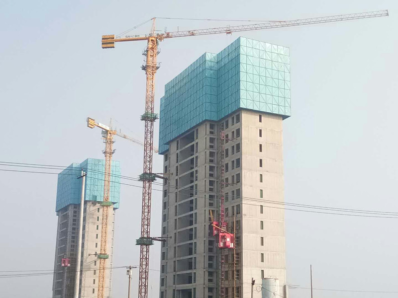 塔吊商家分析塔吊使用时滑钩预防措施